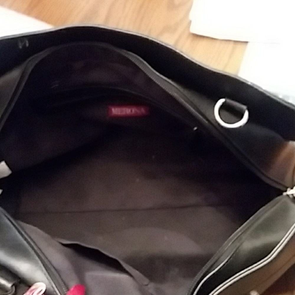 Shoulder Bag! - Picture 3 of 4